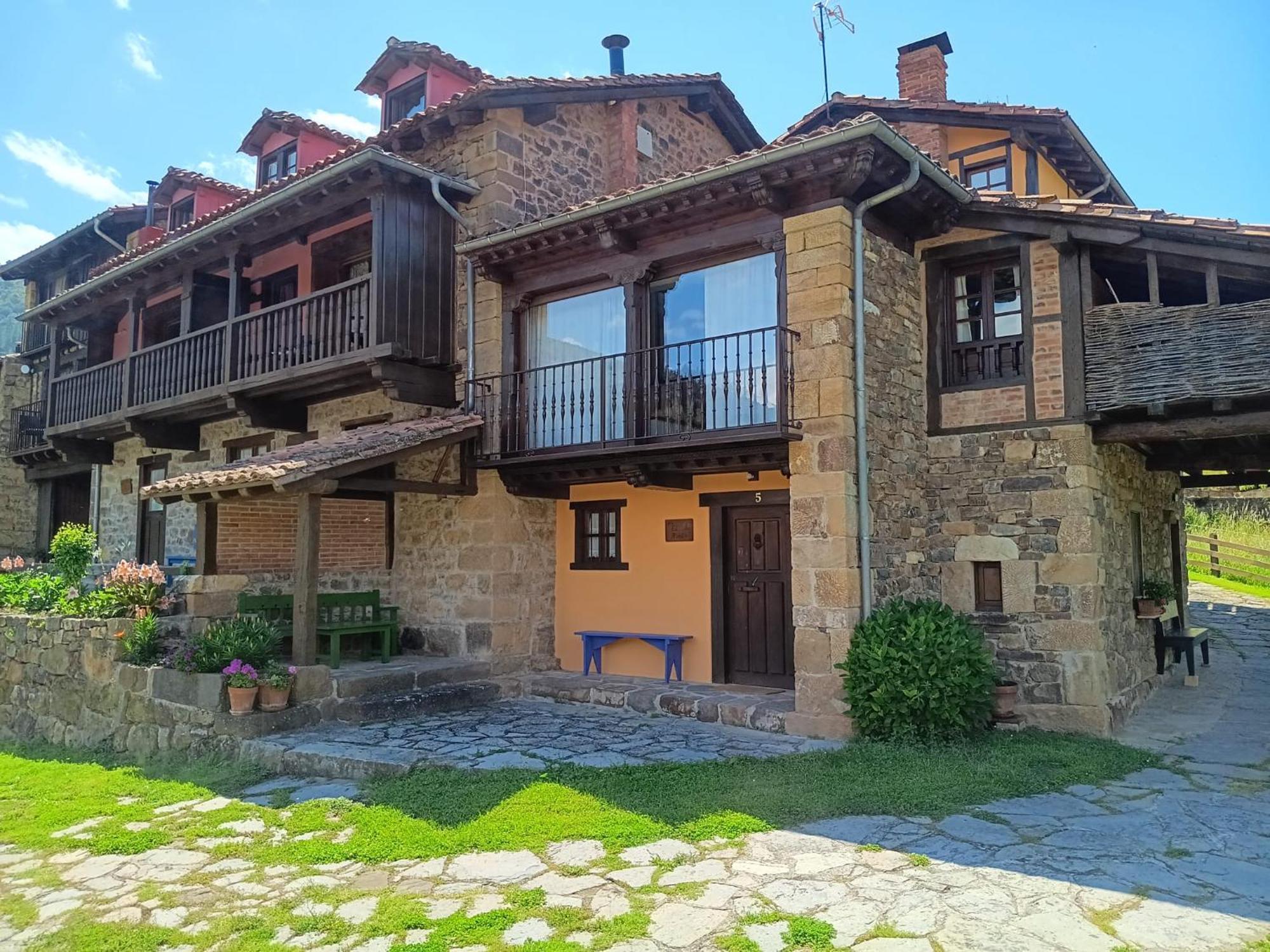 Apartamentos Calm & Nature - Adults Only Cabezon de Liebana Luaran gambar